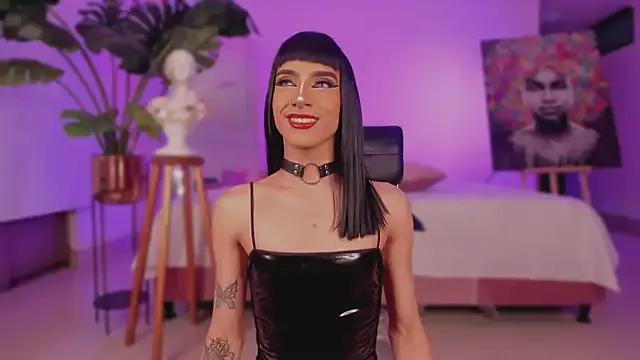Check-out the world of girls and talk with our steaming hot slutz, bringing your desired characters to life with authentic apparel and cam streams.