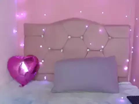 Check-out the world of girls and talk with our steaming hot slutz, bringing your desired characters to life with authentic apparel and cam streams.