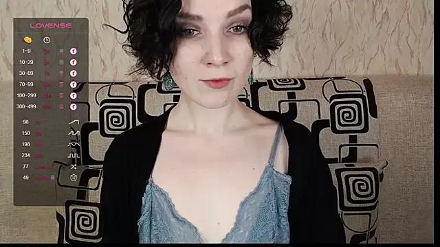 TinaWince from StripChat is Freechat