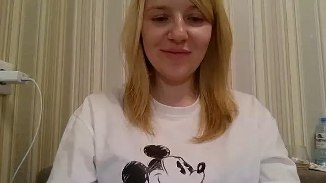 Check-out the world of girls and talk with our steaming hot slutz, bringing your desired characters to life with authentic apparel and cam streams.