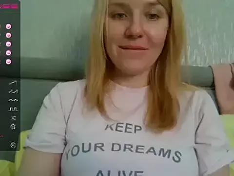 Check-out the world of girls and talk with our steaming hot slutz, bringing your desired characters to life with authentic apparel and cam streams.
