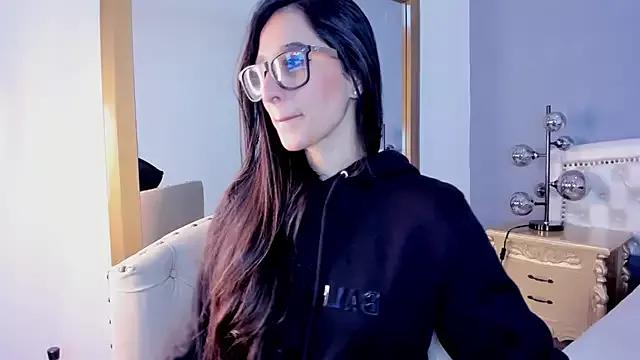 Check-out the world of girls and talk with our steaming hot slutz, bringing your desired characters to life with authentic apparel and cam streams.