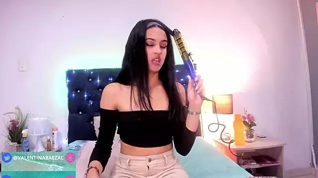 Check-out the world of girls and talk with our steaming hot slutz, bringing your desired characters to life with authentic apparel and cam streams.