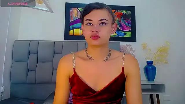 Check-out the world of girls and talk with our steaming hot slutz, bringing your desired characters to life with authentic apparel and cam streams.