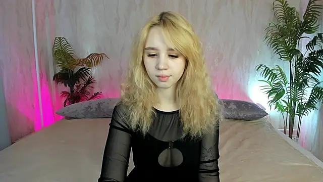 Check-out the world of girls and talk with our steaming hot slutz, bringing your desired characters to life with authentic apparel and cam streams.