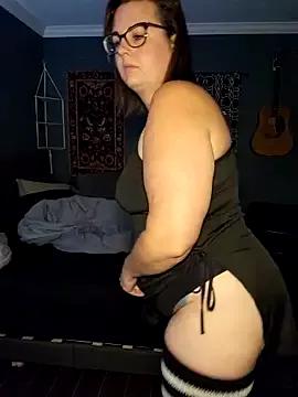 valeriejane from StripChat is Freechat
