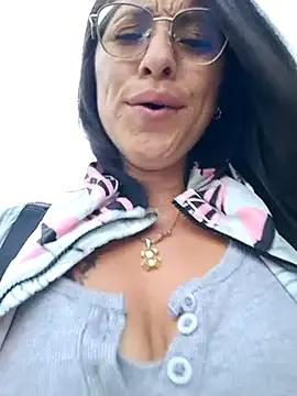 Check-out the world of girls and talk with our steaming hot slutz, bringing your desired characters to life with authentic apparel and cam streams.