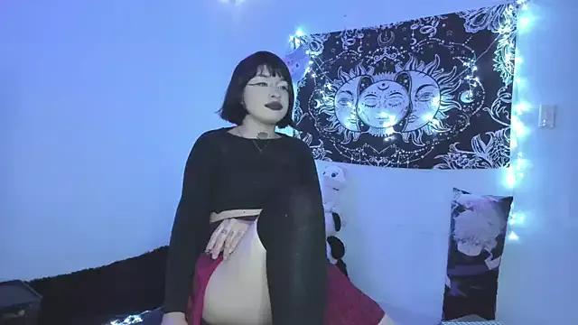 Check-out the world of girls and talk with our steaming hot slutz, bringing your desired characters to life with authentic apparel and cam streams.