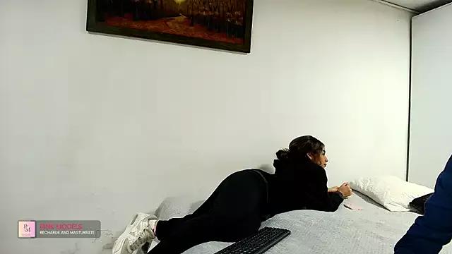 vera_pink from StripChat is Freechat