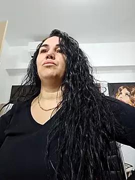 VickyDevine from StripChat is Freechat