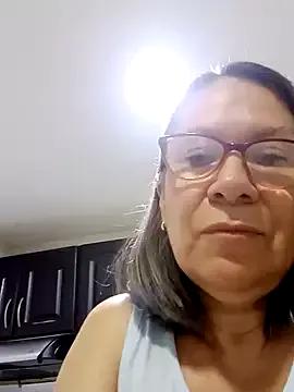 victoria_wayne from StripChat is Freechat