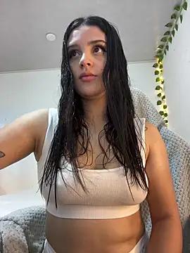 Check-out the world of girls and talk with our steaming hot slutz, bringing your desired characters to life with authentic apparel and cam streams.