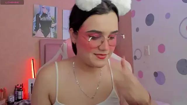 Check-out the world of girls and talk with our steaming hot slutz, bringing your desired characters to life with authentic apparel and cam streams.