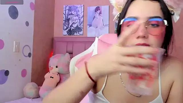 Check-out the world of girls and talk with our steaming hot slutz, bringing your desired characters to life with authentic apparel and cam streams.