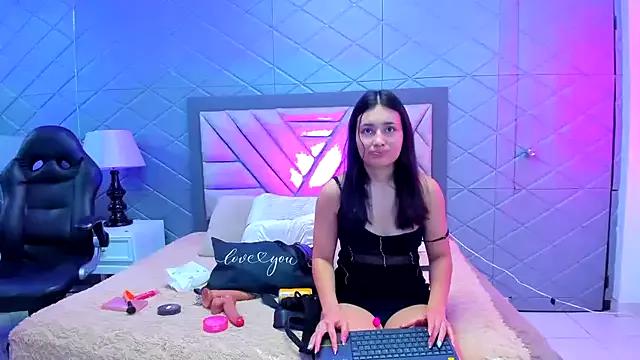 VioletRousse_ from StripChat is Freechat