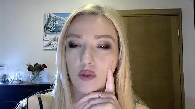 Check-out the world of girls and talk with our steaming hot slutz, bringing your desired characters to life with authentic apparel and cam streams.