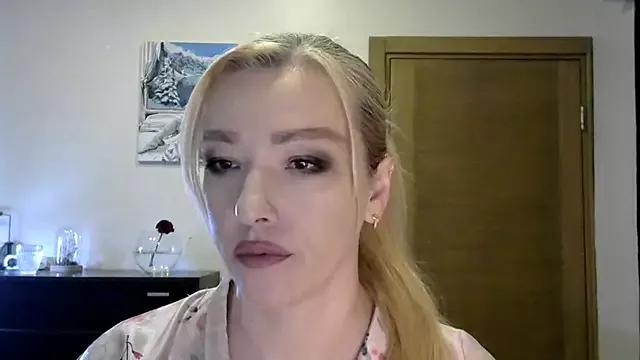 Check-out the world of girls and talk with our steaming hot slutz, bringing your desired characters to life with authentic apparel and cam streams.