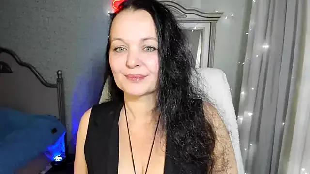 WitchBlueRose from StripChat is Freechat