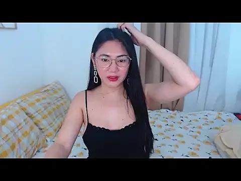 Check-out the world of girls and talk with our steaming hot slutz, bringing your desired characters to life with authentic apparel and cam streams.
