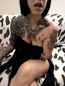 Check-out the world of girls and talk with our steaming hot slutz, bringing your desired characters to life with authentic apparel and cam streams.