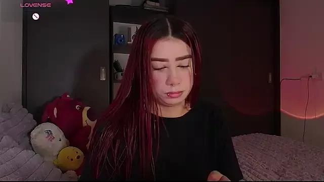 Your_rosalie from StripChat is Freechat