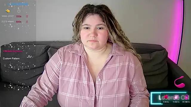 Check-out the world of girls and talk with our steaming hot slutz, bringing your desired characters to life with authentic apparel and cam streams.