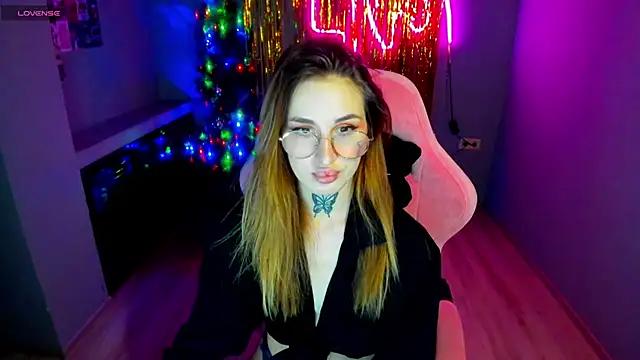 Check-out the world of girls and talk with our steaming hot slutz, bringing your desired characters to life with authentic apparel and cam streams.
