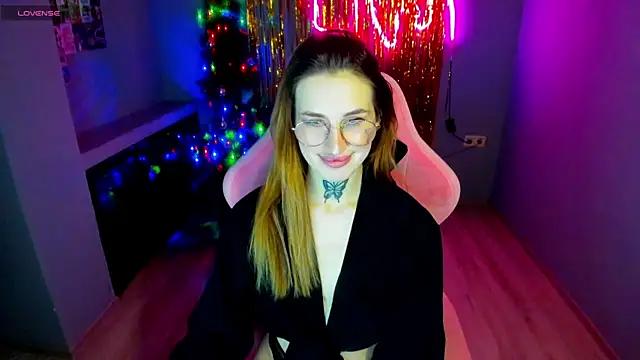 Check-out the world of girls and talk with our steaming hot slutz, bringing your desired characters to life with authentic apparel and cam streams.
