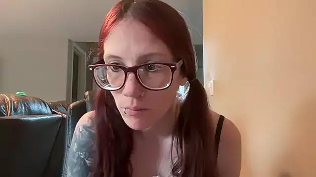 Check-out the world of girls and talk with our steaming hot slutz, bringing your desired characters to life with authentic apparel and cam streams.