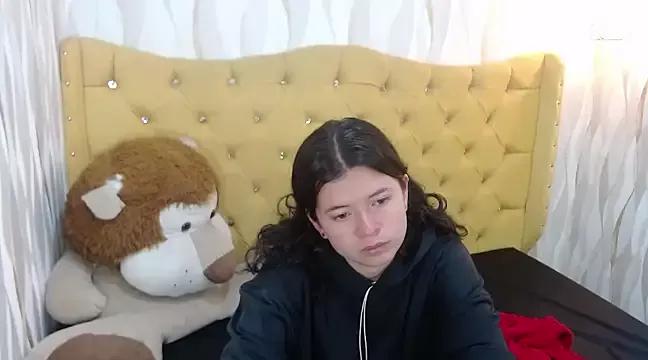 Check-out the world of girls and talk with our steaming hot slutz, bringing your desired characters to life with authentic apparel and cam streams.