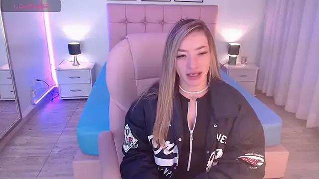 Check-out the world of girls and talk with our steaming hot slutz, bringing your desired characters to life with authentic apparel and cam streams.