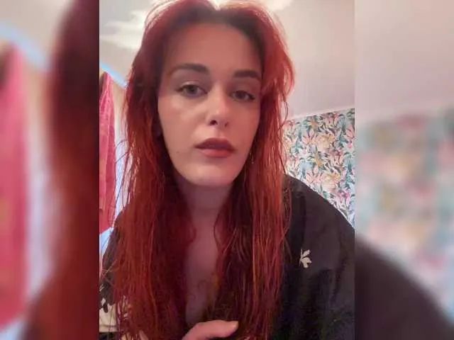 AfinaFrance on BongaCams