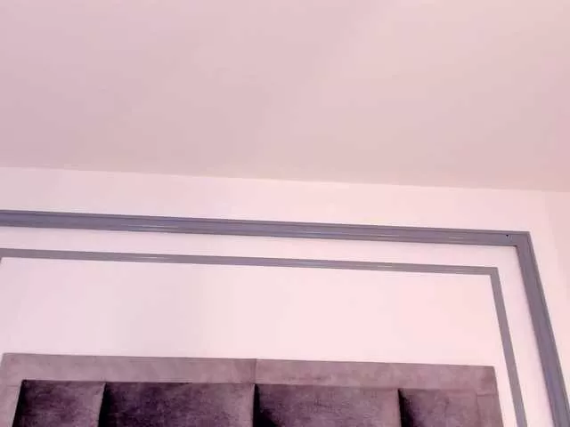 AlanaWade on BongaCams 