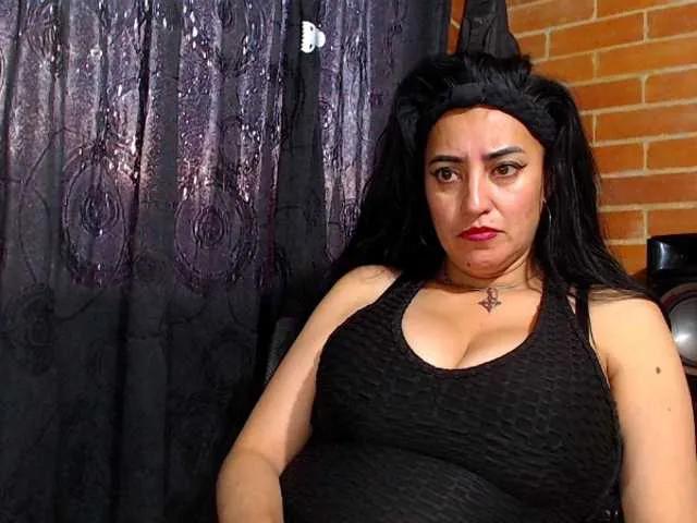 AlexandrinaFenix on BongaCams