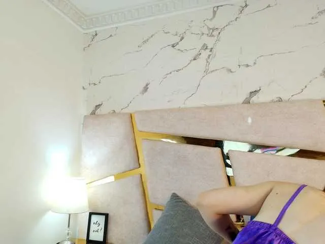 Alice-browwn-12 — I love it
Talk to me hotly
Seduce me
Turn me on
Be romantic
Show me off
Hot words
