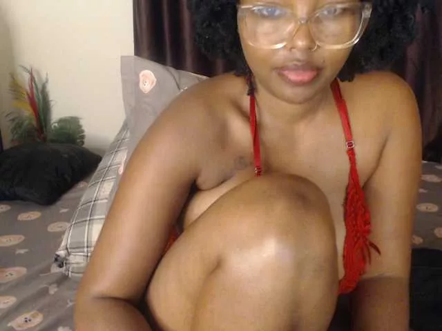 Amairah on BongaCams 