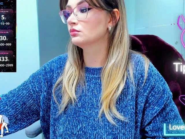 anyarosses on BongaCams 