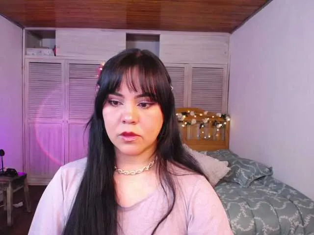 ArianeElisse on BongaCams 