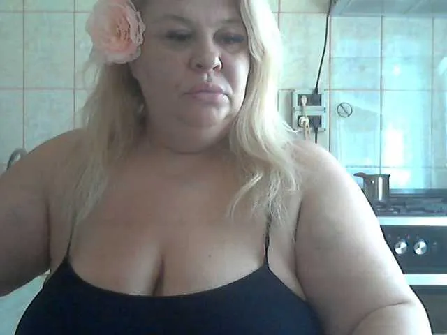 AriannaMilf on BongaCams 
