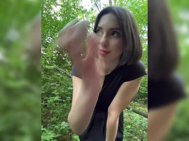 BabyDarii on BongaCams 