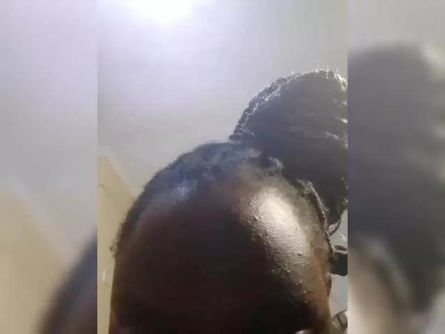 Offline CandyLove on BongaCams