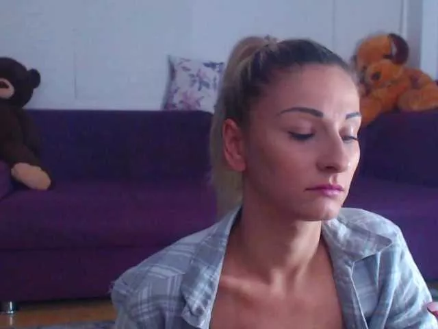 CassieSpell on BongaCams 