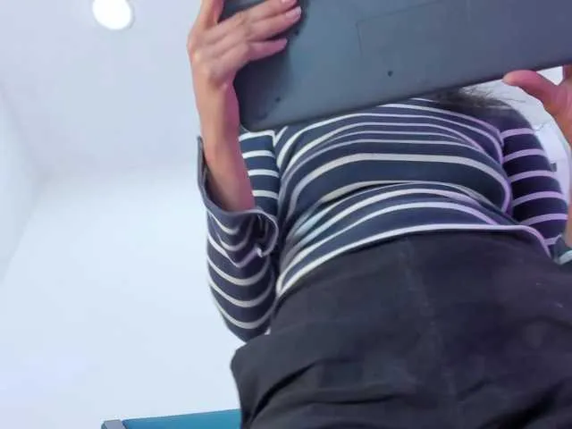 catalinamontana on BongaCams 