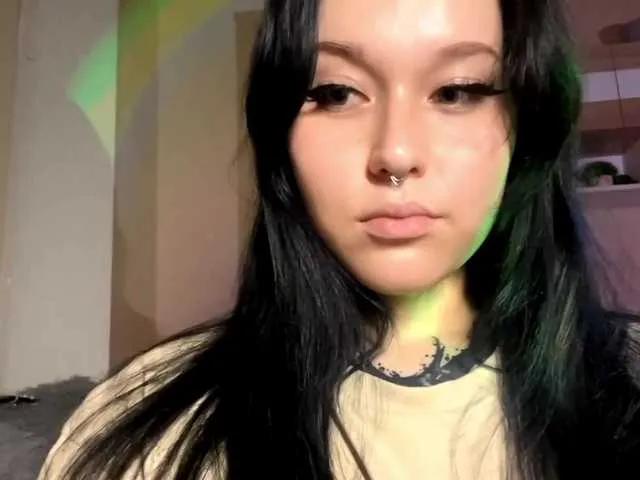 CharlaJarman — Freechat on BongaCams