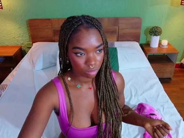 Chocolatte-dreams on BongaCams 