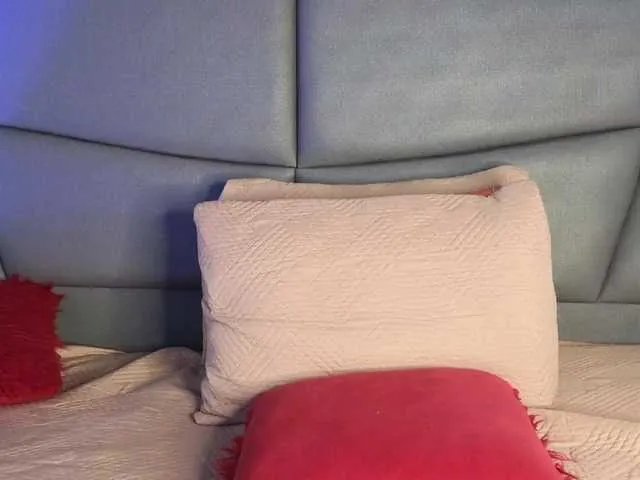 DaphneBlacke model from bc