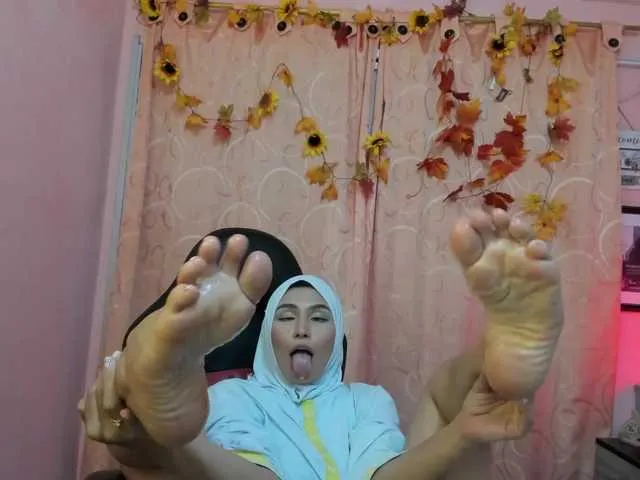 DarshaKhemu on BongaCams