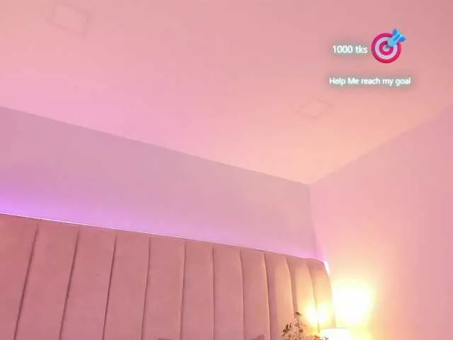 EllaThorne on BongaCams 