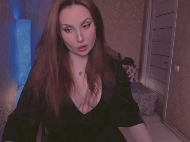 Esmeerrr on BongaCams 