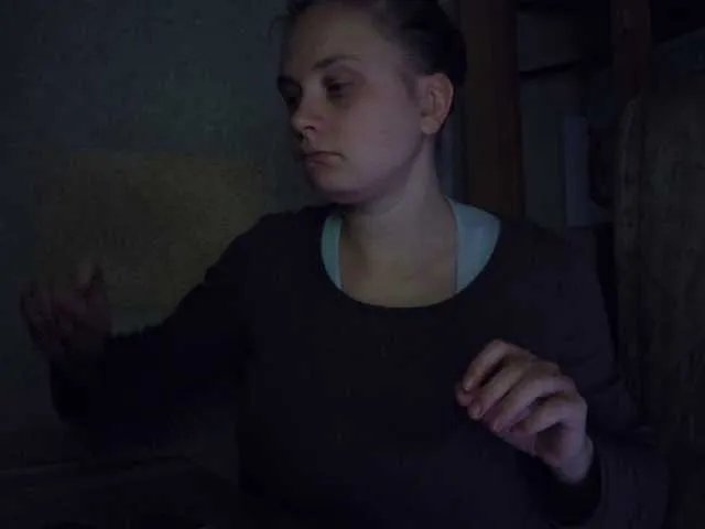 esterjohns on BongaCams 